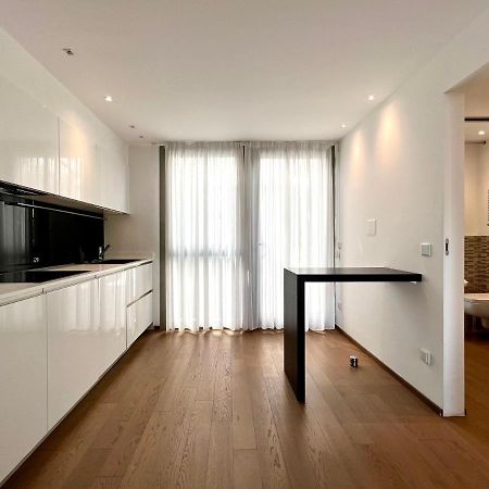 Modern Loft Apartment Milan Bagian luar foto
